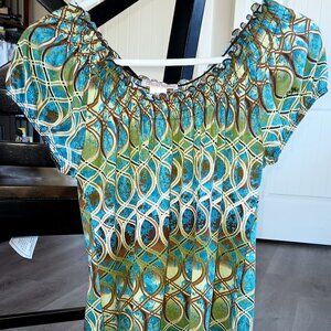 Very hip light weight blouse (S)